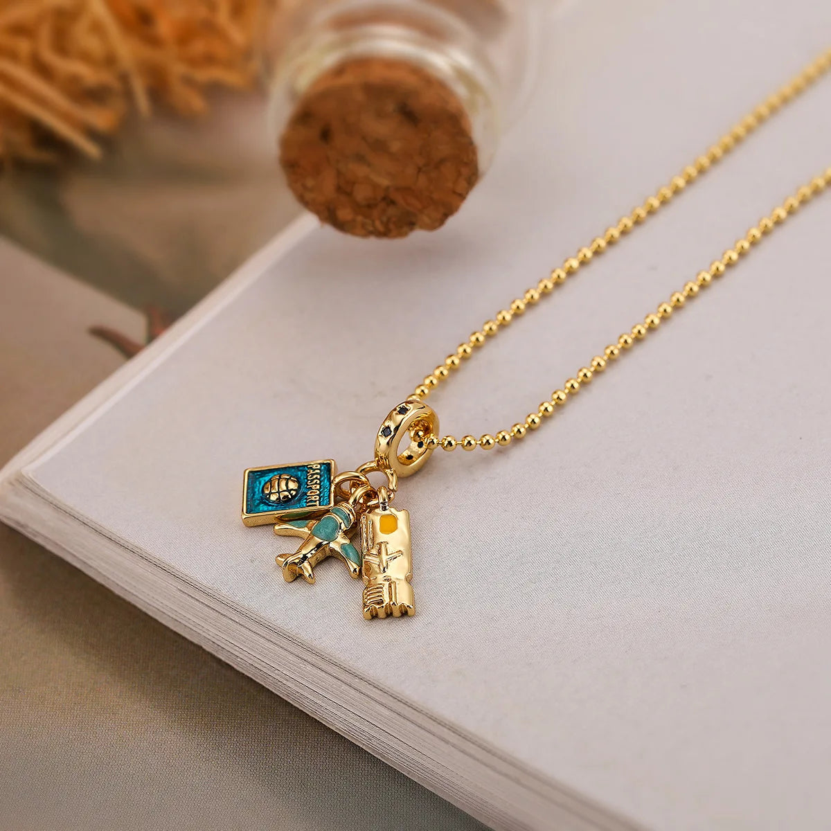 EXPLORERS CHARM NECKLACE